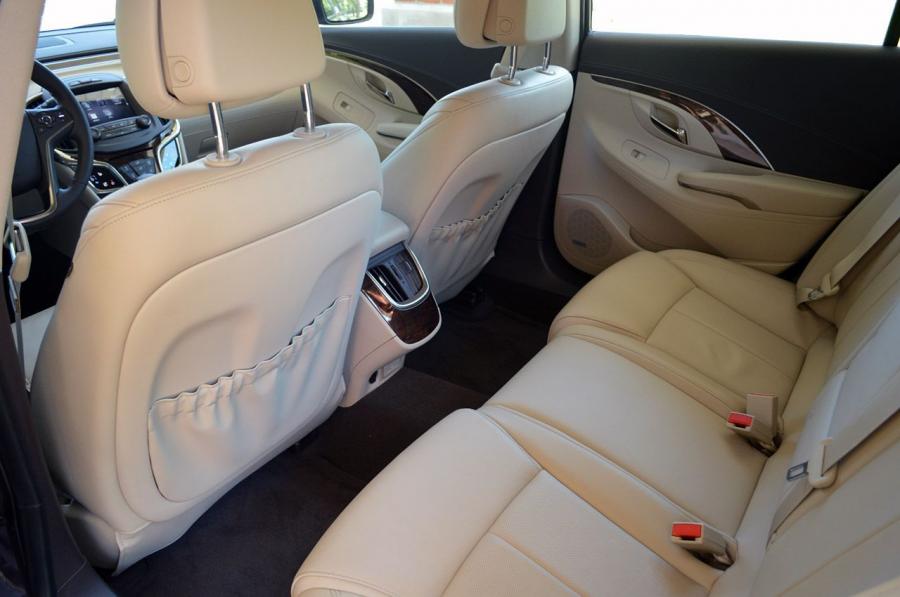  Buick LaCrosse 2014 года  (фото 24 из 50)